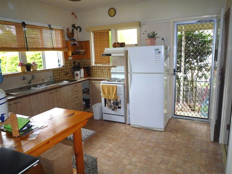 37 Arrowsmith Street, Camp Hill QLD 4152