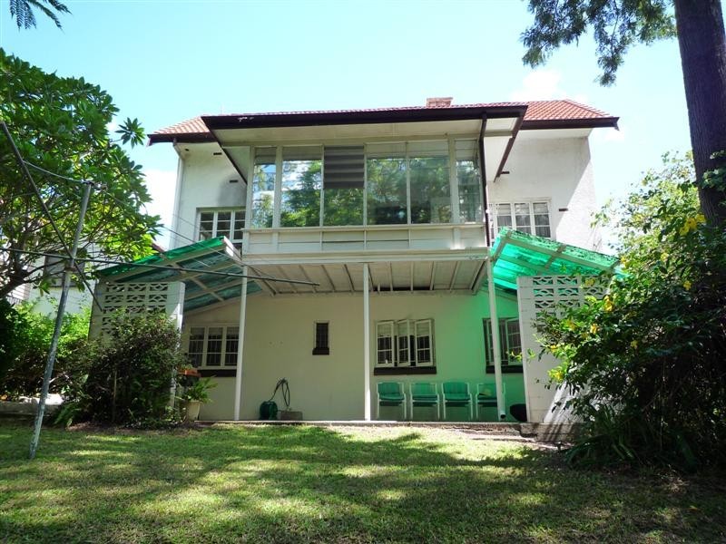 32 Mars Street, Coorparoo QLD 4151