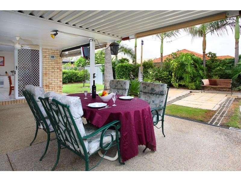 9 Springvale Place, Carina QLD 4152