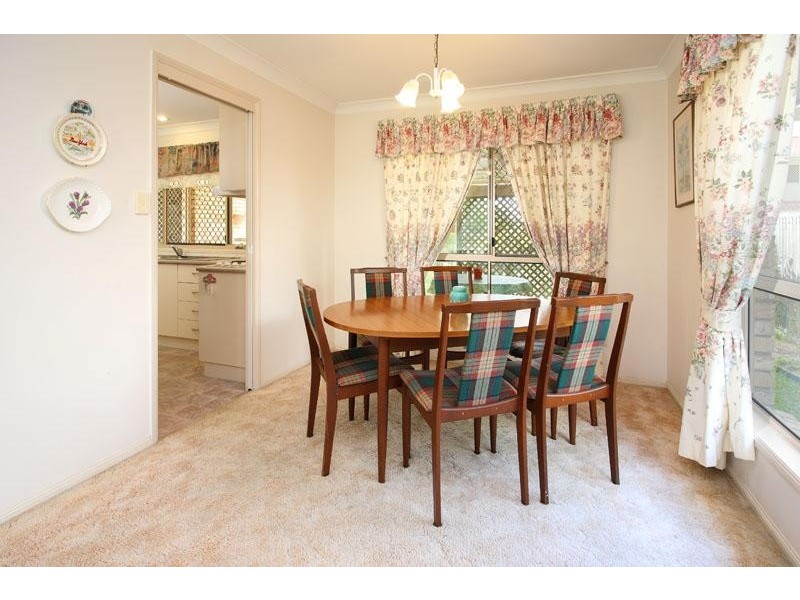 25 Cassandra Crescent, Belmont QLD 4153