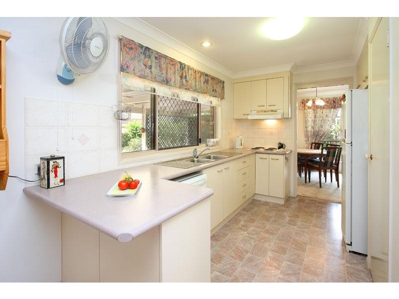 25 Cassandra Crescent, Belmont QLD 4153