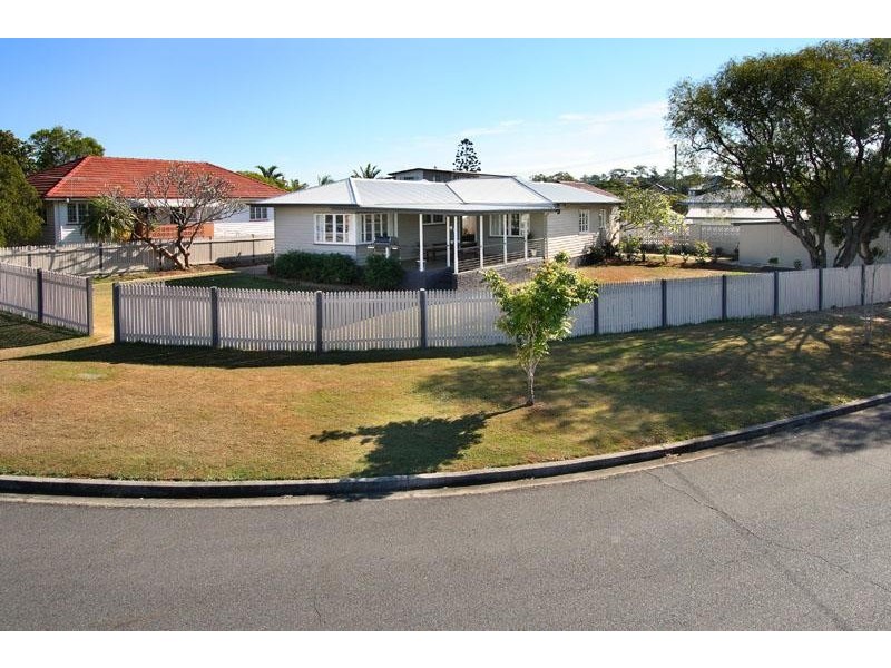 12 Ascham St, Camp Hill QLD 4152