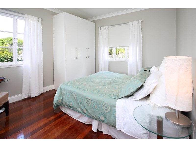 12 Ascham St, Camp Hill QLD 4152