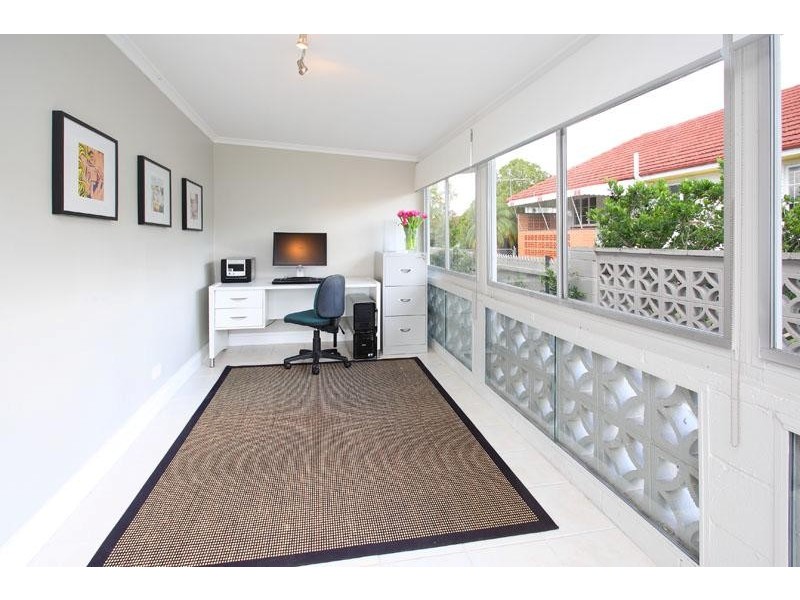 12 Ascham St, Camp Hill QLD 4152