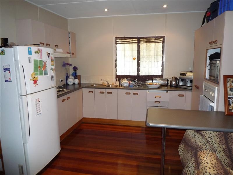 80 Adelaide Street, Carina QLD 4152