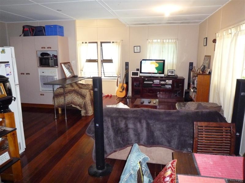 80 Adelaide Street, Carina QLD 4152