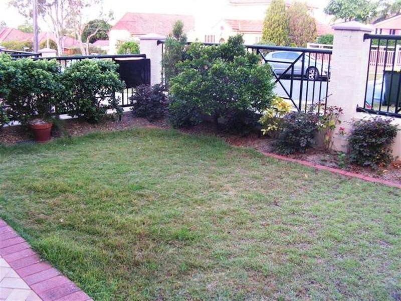 1/34 Pembroke Street, Carina QLD 4152