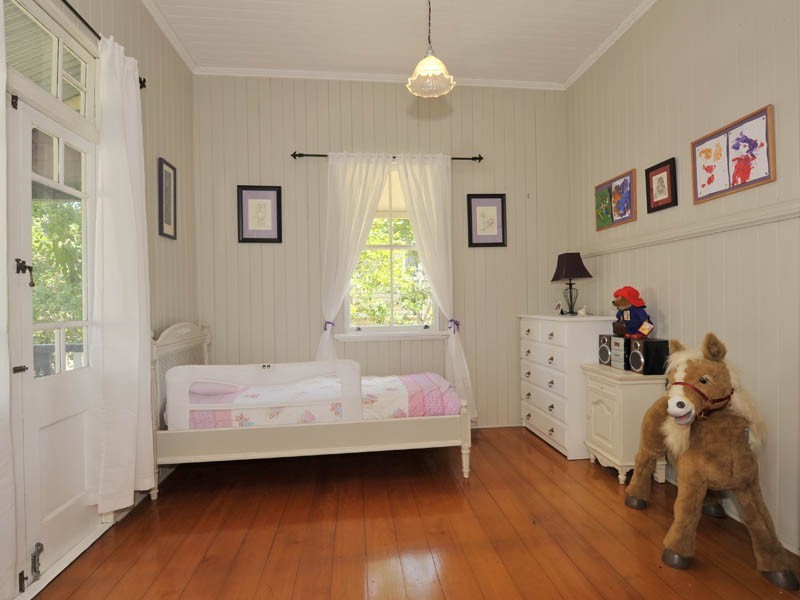 41 Burke Street, Coorparoo QLD 4151