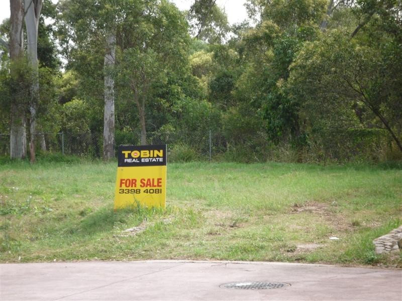 31 Melaleuca Place, Carindale QLD 4152