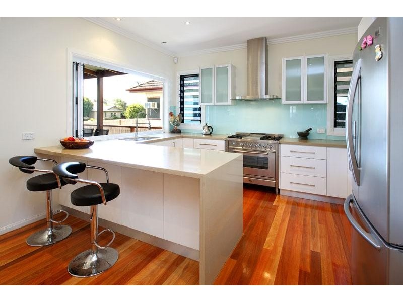 31 Eleanor Street, Carina QLD 4152