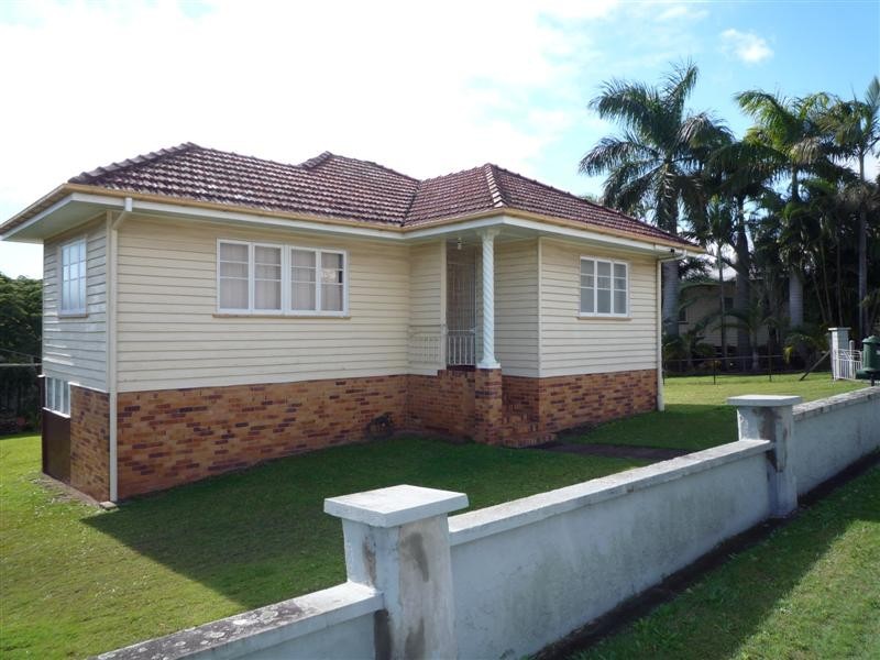 19 Waratah Avenue, Carina QLD 4152