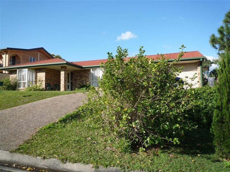 34 Modred Street, Carindale QLD 4152