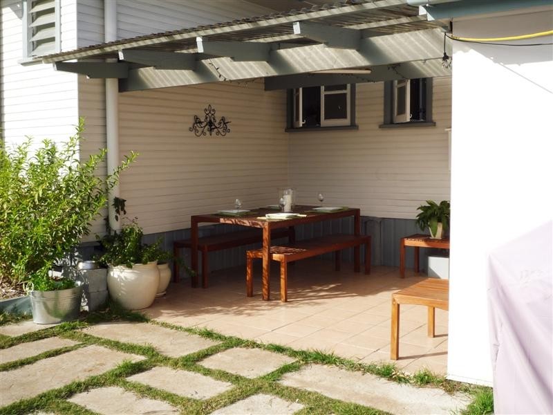 294 Stanley Road, Carina QLD 4152