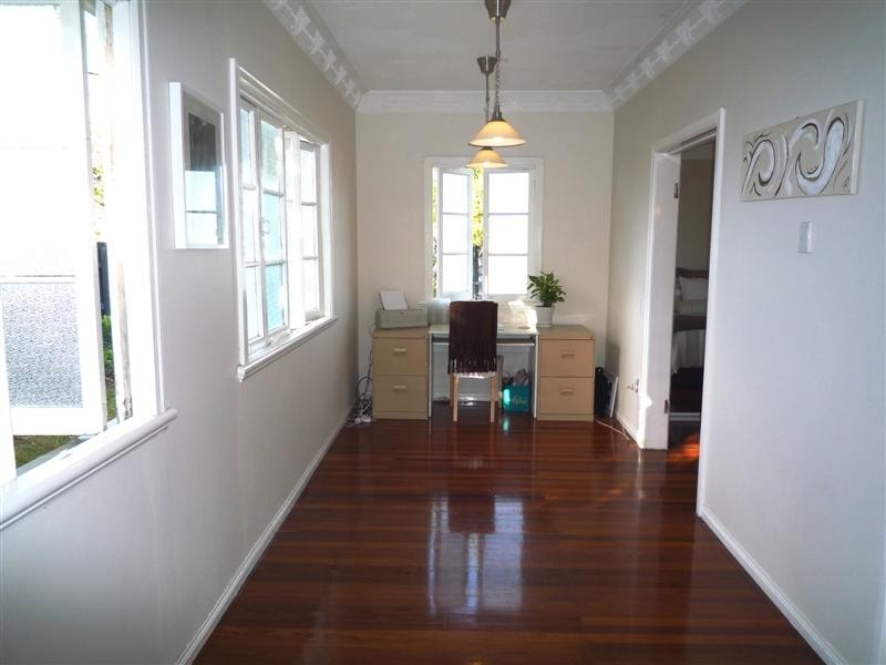 294 Stanley Road, Carina QLD 4152