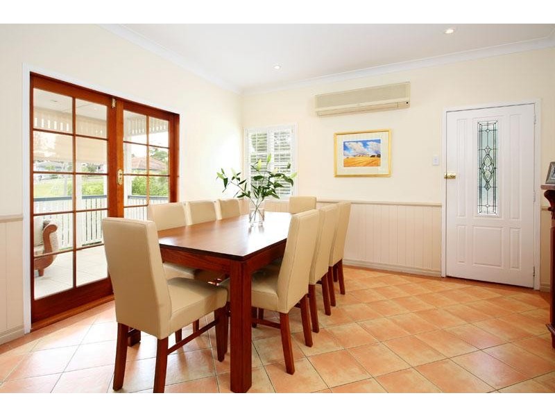 30 Midgley Street, Carina QLD 4152