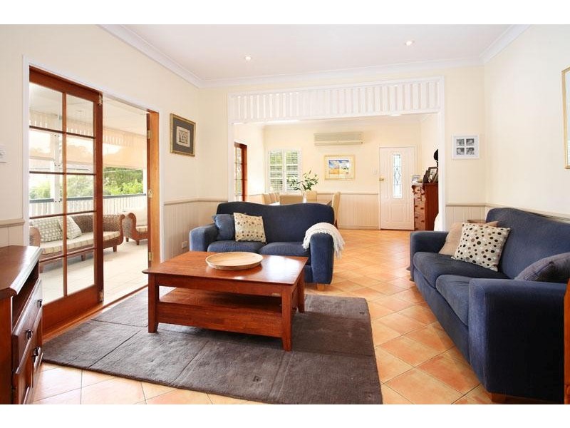 30 Midgley Street, Carina QLD 4152