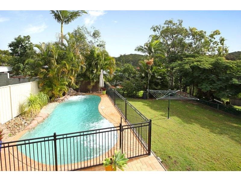 30 Midgley Street, Carina QLD 4152