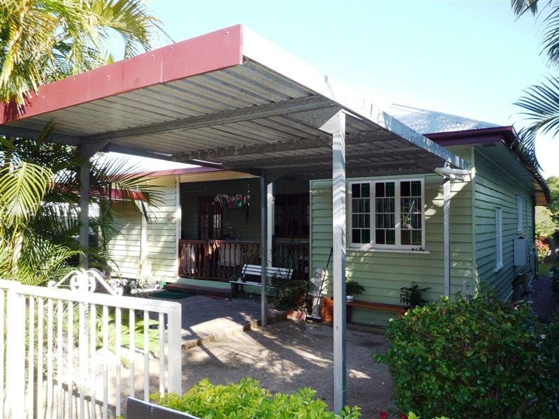 23 Peach Street, Greenslopes QLD 4120