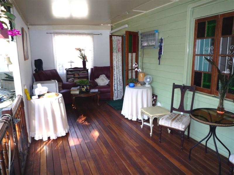 23 Peach Street, Greenslopes QLD 4120