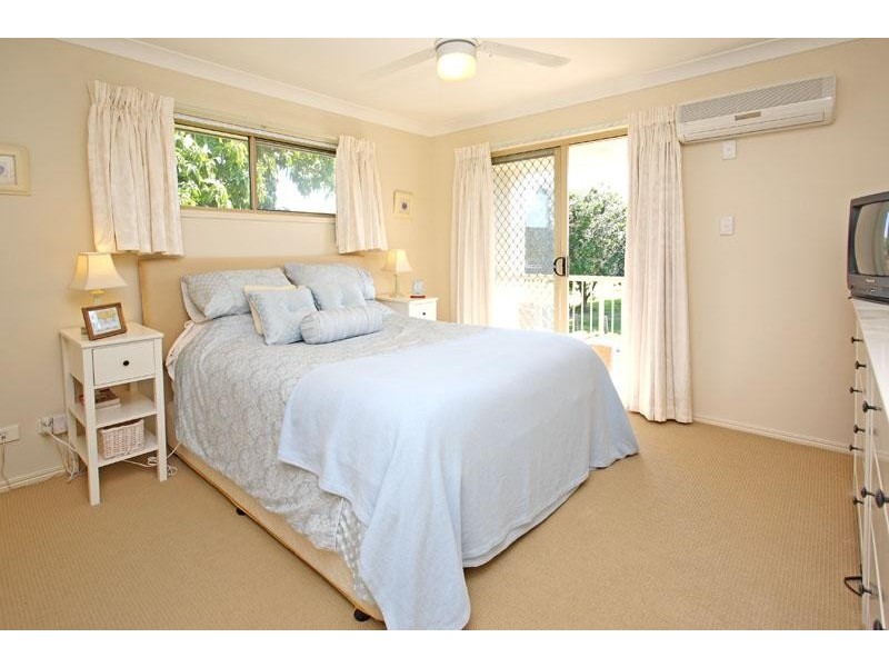 25 Hilltop Court, Carina QLD 4152