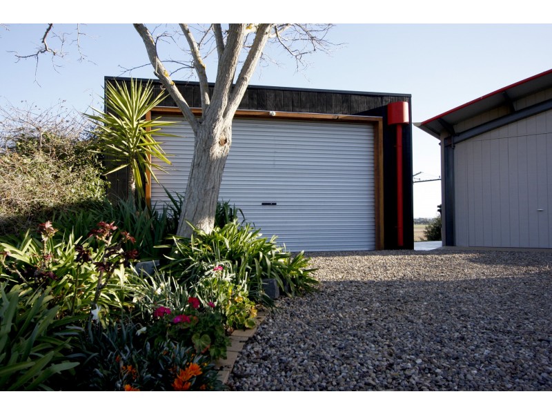 98 Stevens Street, Sale VIC 3850