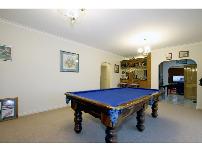 60 McColl Drive, Longford VIC 3851