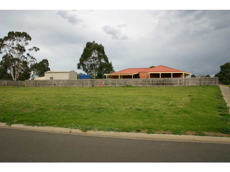 24 Gould Street, Wurruk VIC 3850