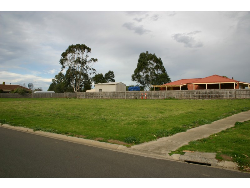 24 Gould Street, Wurruk VIC 3850