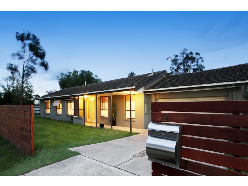2 Cranswick Crescent, Sale VIC 3850