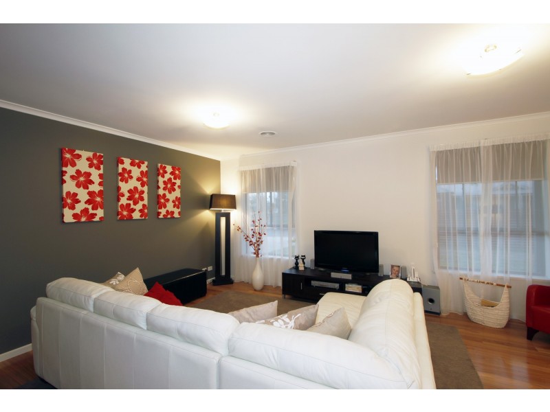 2 Cranswick Crescent, Sale VIC 3850