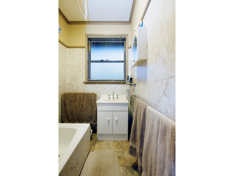 19 Christie Court, Sale VIC 3850