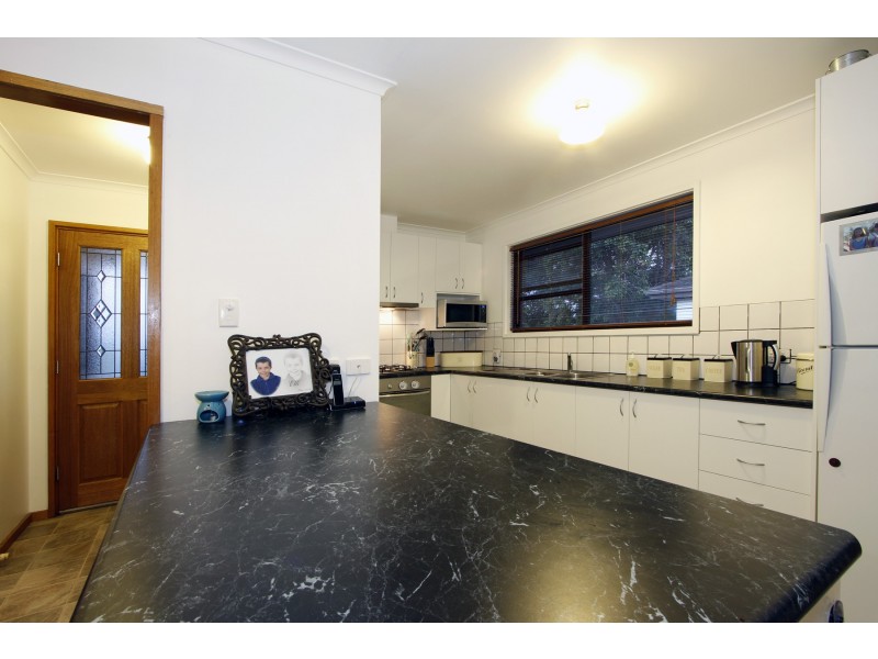 4 Bowman Drive, Sale VIC 3850