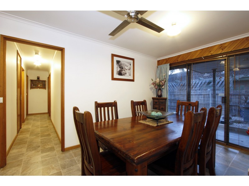 4 Bowman Drive, Sale VIC 3850