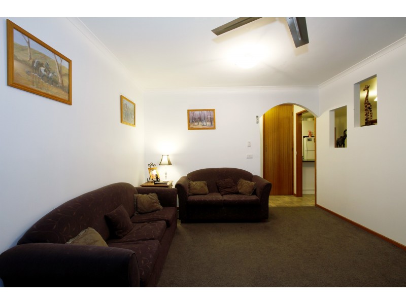 4 Bowman Drive, Sale VIC 3850