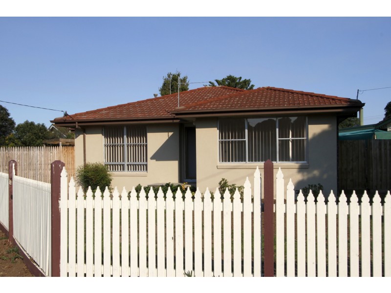 4 Dugan Street, Sale VIC 3850