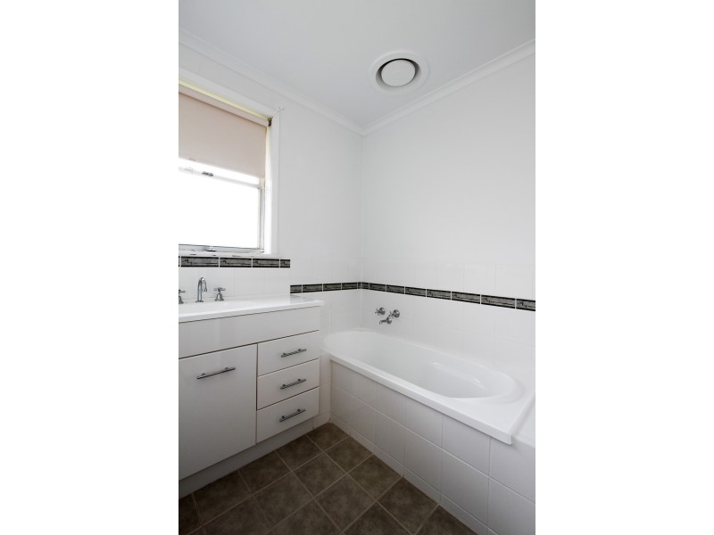 4 Dugan Street, Sale VIC 3850