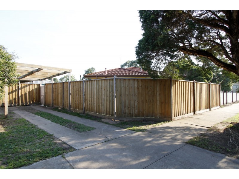 4 Dugan Street, Sale VIC 3850