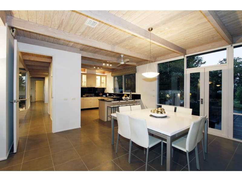 27 Stevens Street, Sale VIC 3850