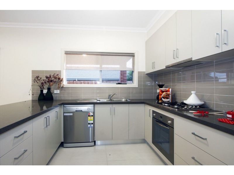 2 Glebe Drive, Sale VIC 3850