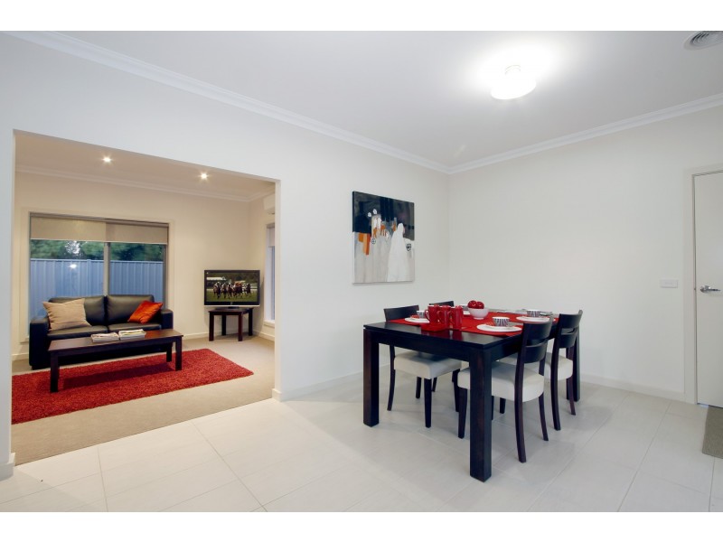 2 Glebe Drive, Sale VIC 3850