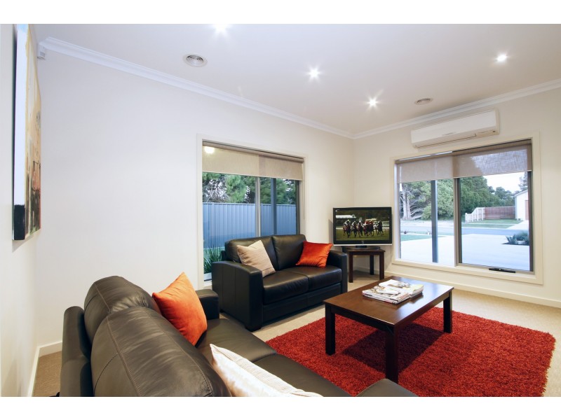 2 Glebe Drive, Sale VIC 3850