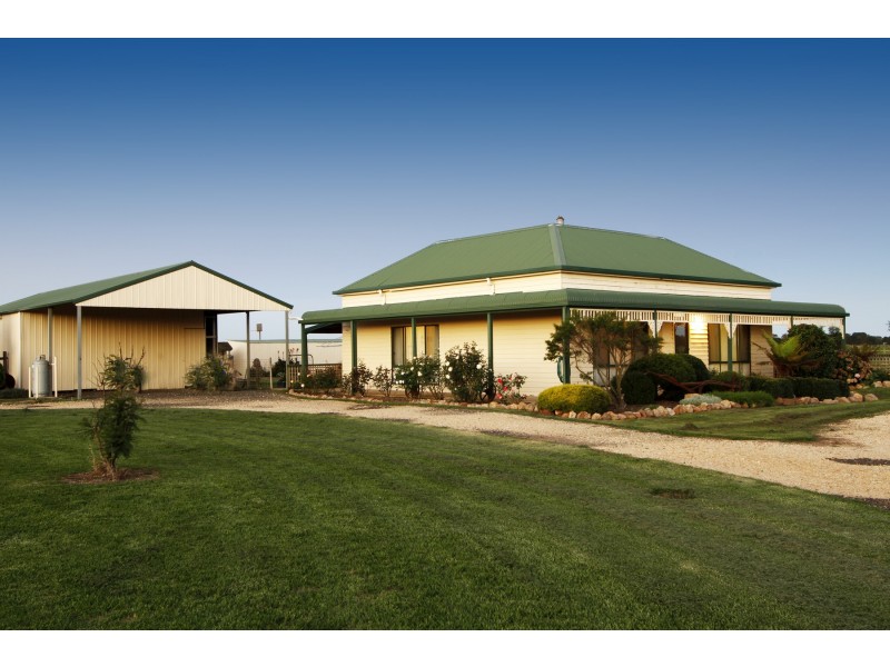 1188 Sale – Cowwarr Road, Nambrok VIC 3847