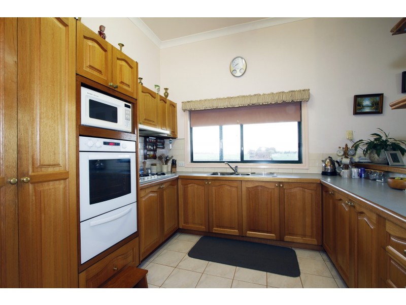 1188 Sale – Cowwarr Road, Nambrok VIC 3847