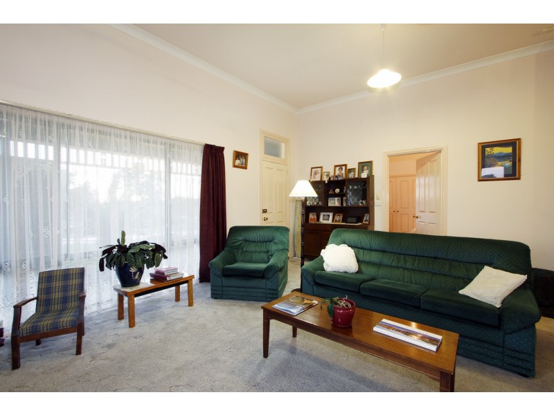 1188 Sale – Cowwarr Road, Nambrok VIC 3847