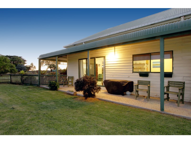 1188 Sale – Cowwarr Road, Nambrok VIC 3847