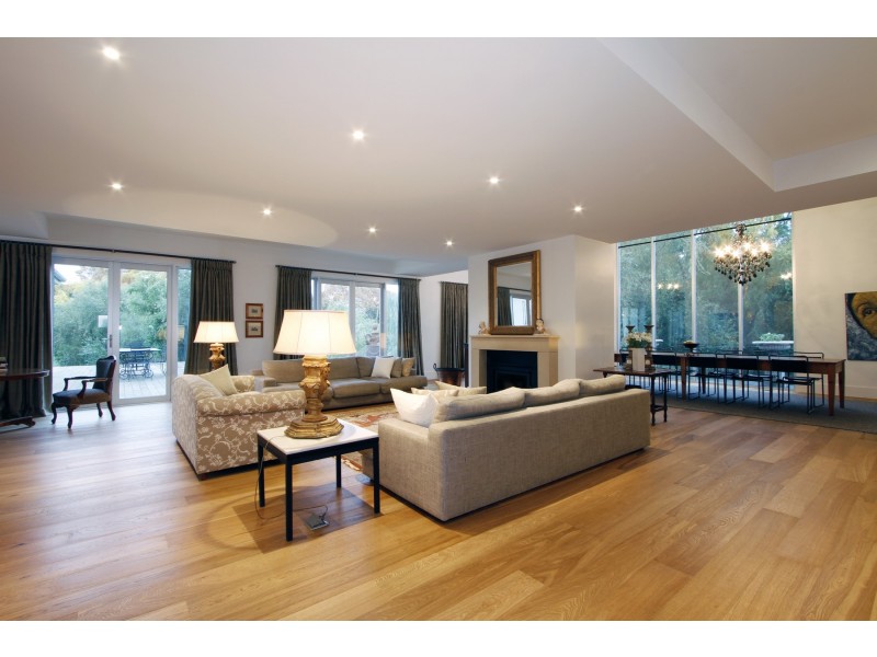 2 Lacey Street, Sale VIC 3850