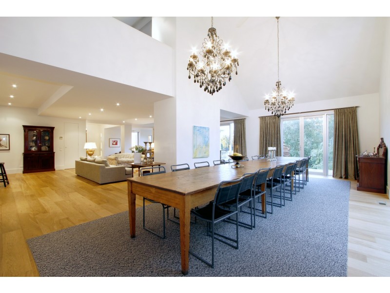 2 Lacey Street, Sale VIC 3850