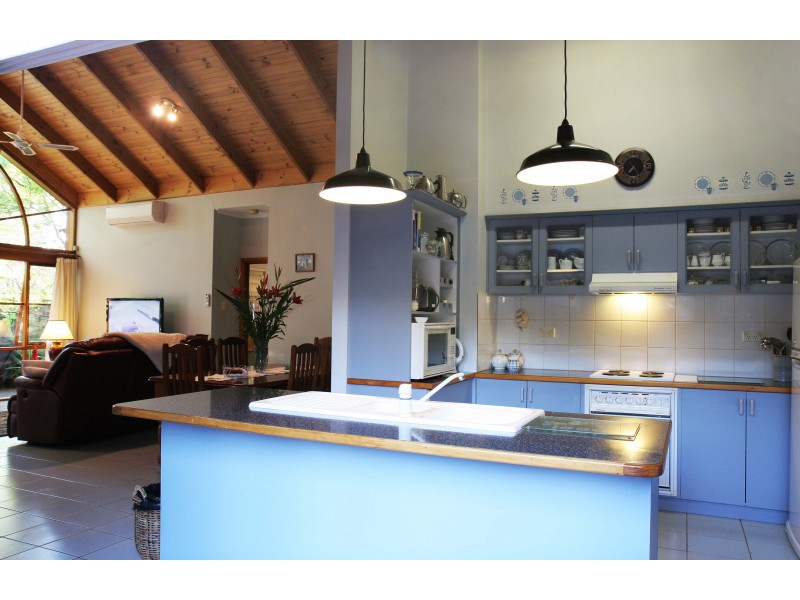 12 Bolden Street, Stratford VIC 3862