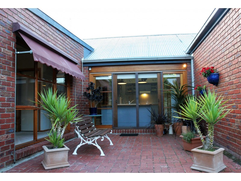 12 Bolden Street, Stratford VIC 3862