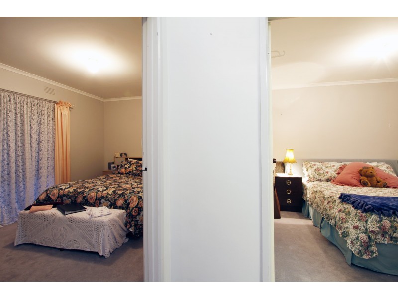 2/14 Wright Court, Sale VIC 3850